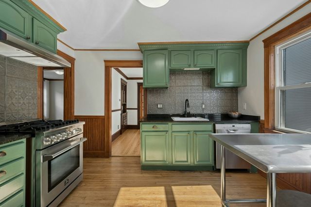 10-12 Colgate Rd 2, Boston, MA 02131