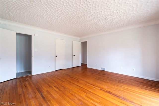 5025 Lockwood Boulevard, Youngstown, OH 44511
