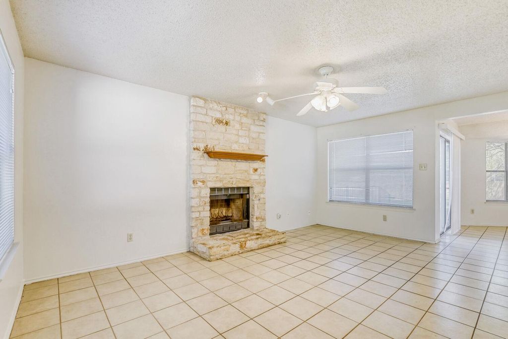 7802B Topawa CV B, Austin, TX 78729