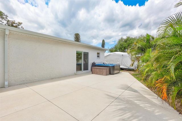 4417 TROUT DRIVE SE, St Petersburg, FL 33705