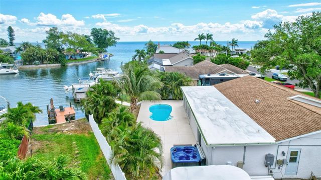 4417 TROUT DRIVE SE, St Petersburg, FL 33705