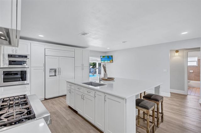 4417 TROUT DRIVE SE, St Petersburg, FL 33705