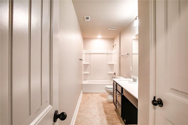 1657 Bovina DR, Leander, TX 78641