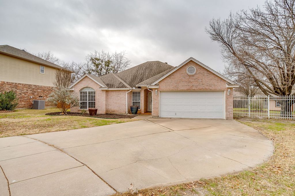 177 Aspen Loop, Aledo, TX 76008