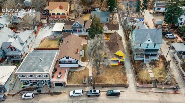 125 Ruxton Avenue R, Manitou Springs, CO 80829