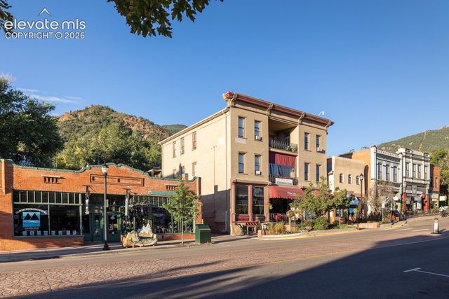 125 Ruxton Avenue R, Manitou Springs, CO 80829