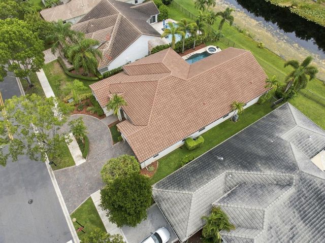 845 Bayside Lane, Weston, FL 33326
