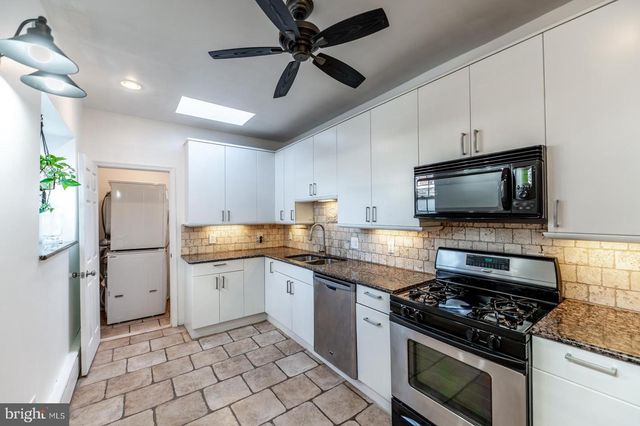 2927 CAMBRIDGE ST, Philadelphia, PA 19130