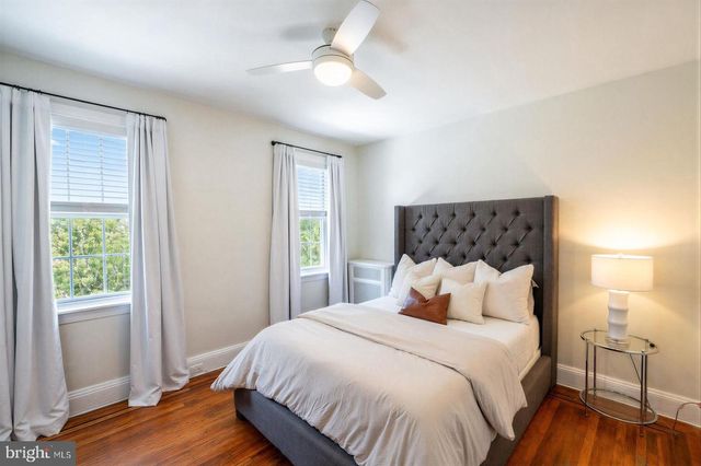 2927 CAMBRIDGE ST, Philadelphia, PA 19130