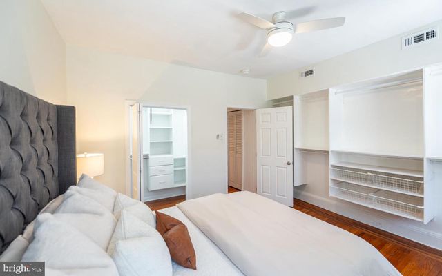 2927 CAMBRIDGE ST, Philadelphia, PA 19130