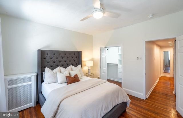 2927 CAMBRIDGE ST, Philadelphia, PA 19130