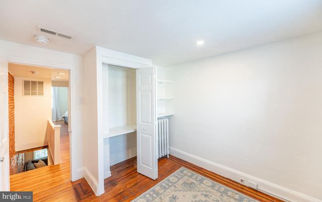 2927 CAMBRIDGE ST, Philadelphia, PA 19130