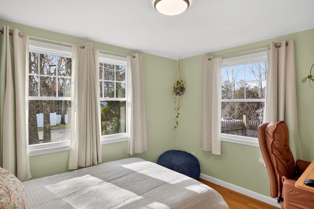3 Januit Street, Sandwich, MA 02563
