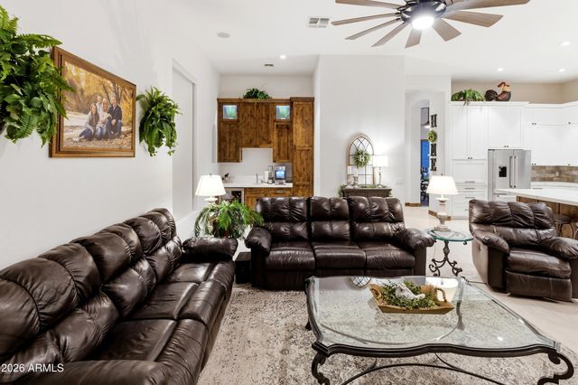 2040 N WOODRUFF --, Mesa, AZ 85207