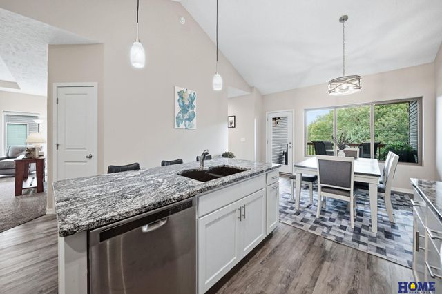 9900 Del Rio Drive, Lincoln, NE 68516