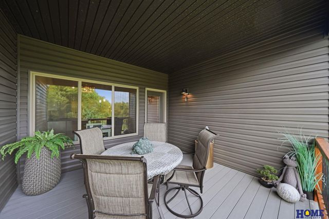 9900 Del Rio Drive, Lincoln, NE 68516