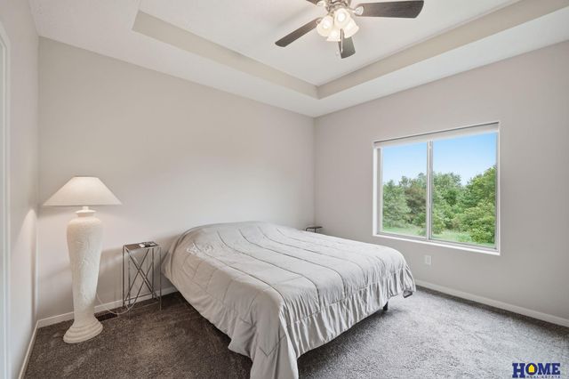 9900 Del Rio Drive, Lincoln, NE 68516