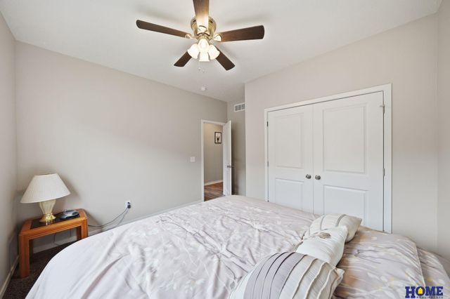 9900 Del Rio Drive, Lincoln, NE 68516