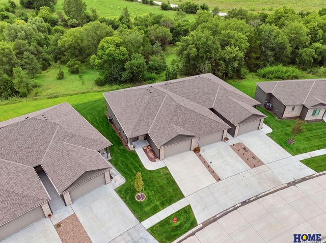 9900 Del Rio Drive, Lincoln, NE 68516