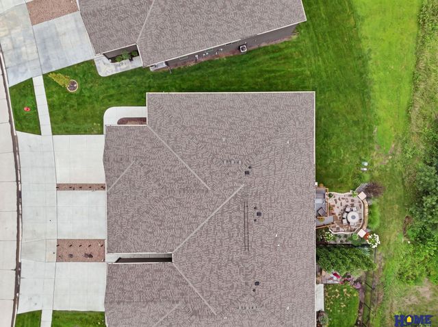 9900 Del Rio Drive, Lincoln, NE 68516