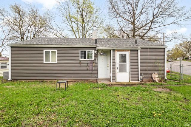 803 Dover Drive, South Bend, IN 46614