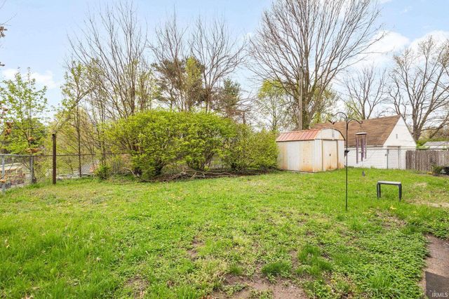 803 Dover Drive, South Bend, IN 46614