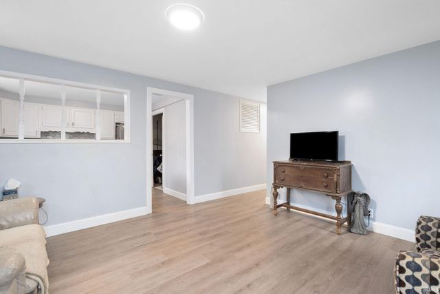 803 Dover Drive, South Bend, IN 46614