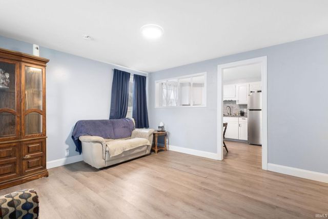803 Dover Drive, South Bend, IN 46614