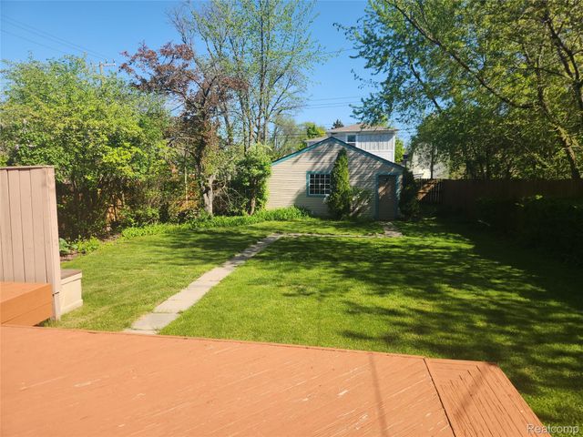 1815 Bowers Street, Birmingham, MI 48009