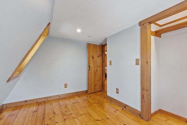 43 Greenville Rd, Townsend, MA 01474