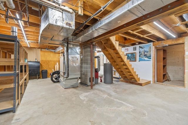 43 Greenville Rd, Townsend, MA 01474