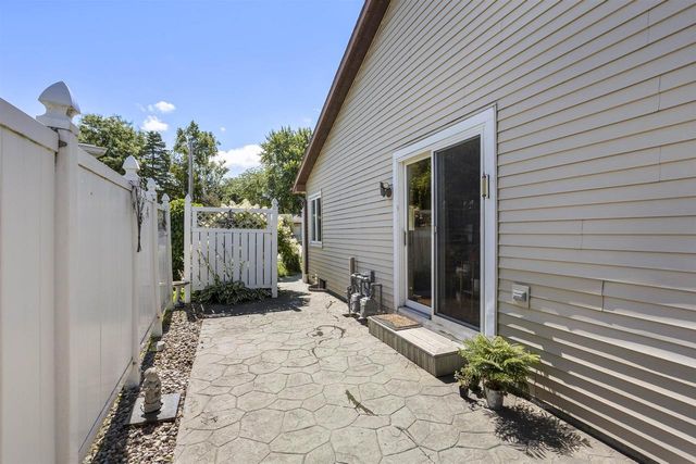 2407 S SCHAEFER STREET, Appleton, WI 54915