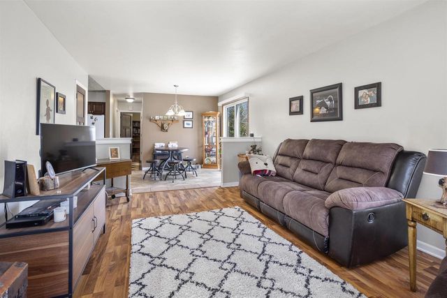 2407 S SCHAEFER STREET, Appleton, WI 54915