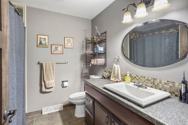 2407 S SCHAEFER STREET, Appleton, WI 54915
