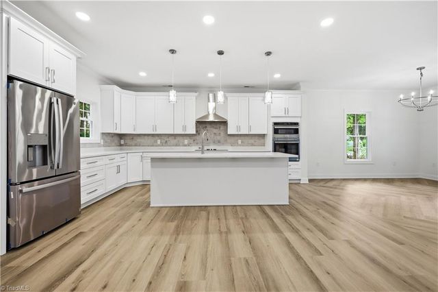 2646 Johns Ridge Drive, Asheboro, NC 27205
