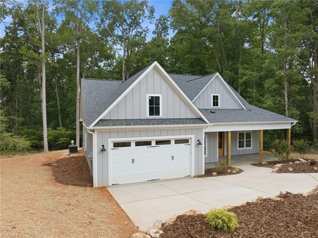 2646 Johns Ridge Drive, Asheboro, NC 27205