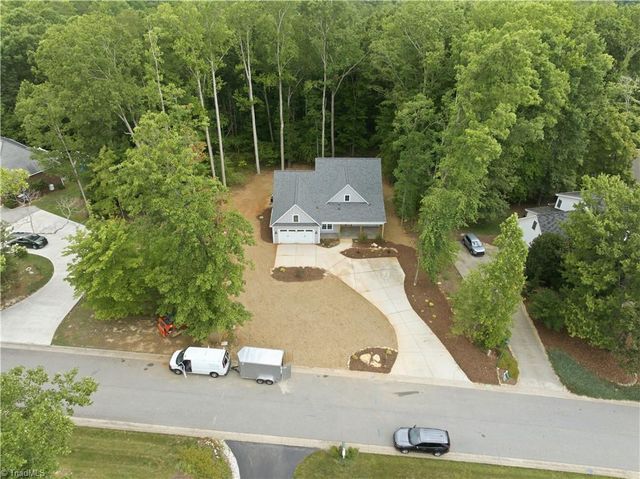 2646 Johns Ridge Drive, Asheboro, NC 27205