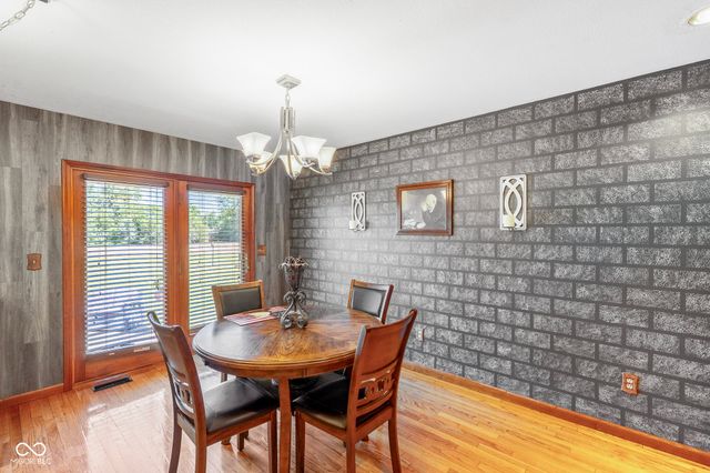 1802 N Ewing Street, Seymour, IN 47274