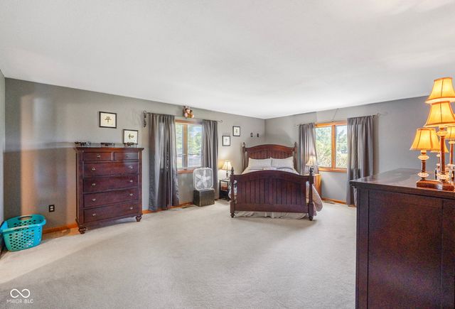 1802 N Ewing Street, Seymour, IN 47274