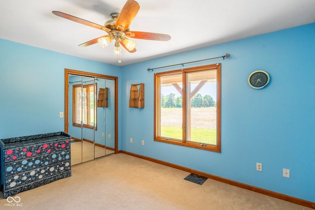 1802 N Ewing Street, Seymour, IN 47274