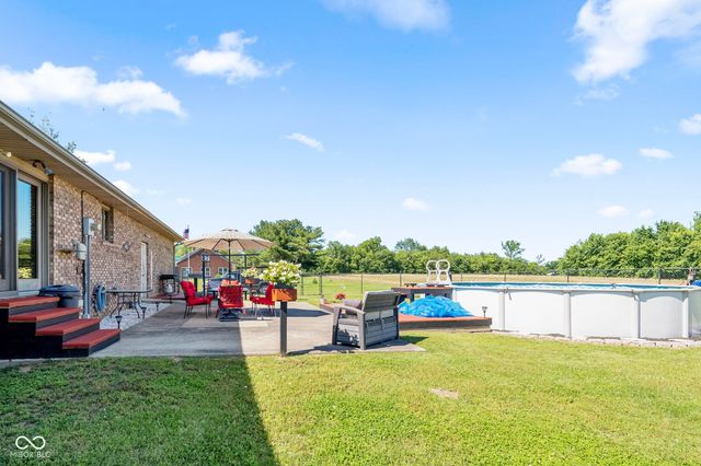 1802 N Ewing Street, Seymour, IN 47274