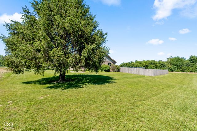 1802 N Ewing Street, Seymour, IN 47274