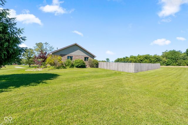 1802 N Ewing Street, Seymour, IN 47274