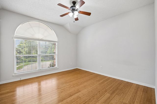 2305 Buckeye Drive, Mesquite, TX 75181