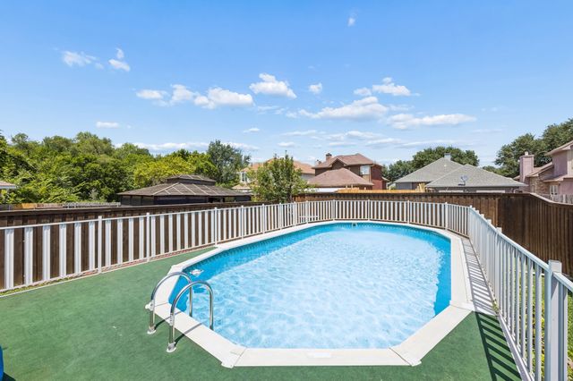 2305 Buckeye Drive, Mesquite, TX 75181