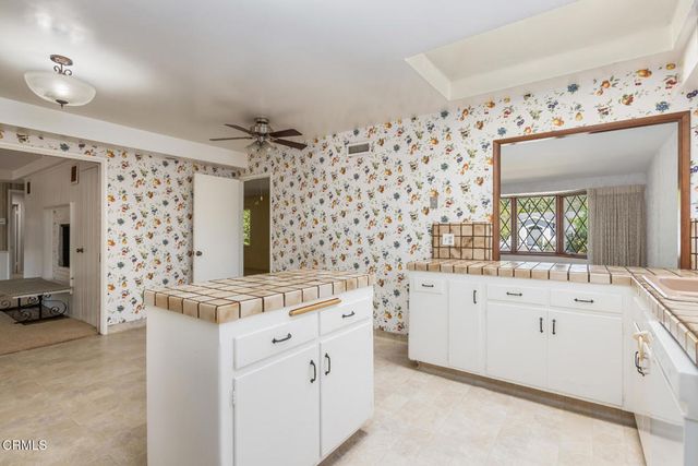 5029 Princess Anne Road, La Canada Flintridge, CA 91011