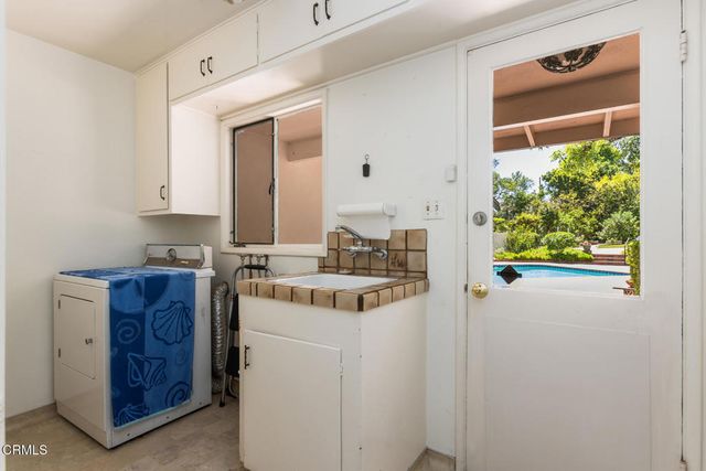 5029 Princess Anne Road, La Canada Flintridge, CA 91011