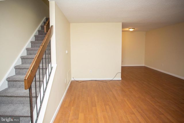 11 DOVER DR, Lindenwold, NJ 08021