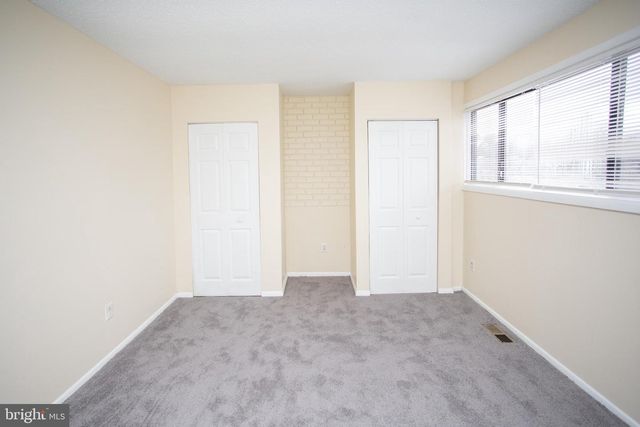 11 DOVER DR, Lindenwold, NJ 08021