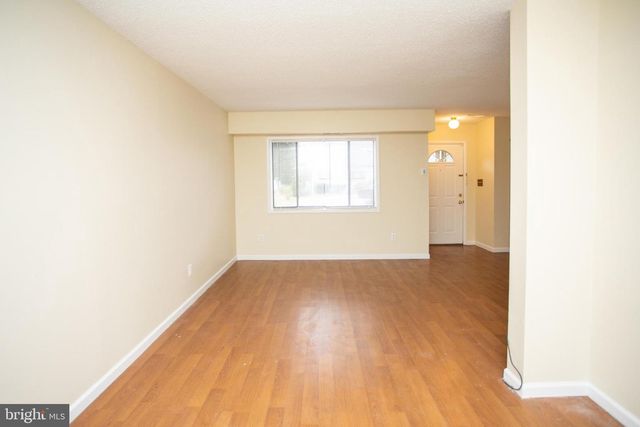 11 DOVER DR, Lindenwold, NJ 08021
